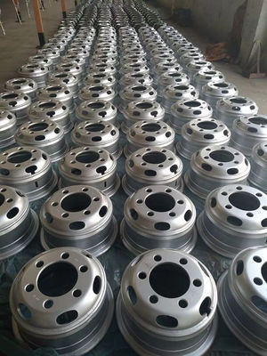 Silver Steel Wheel Spacers Corrosion Resistant With ISO9001 Certification